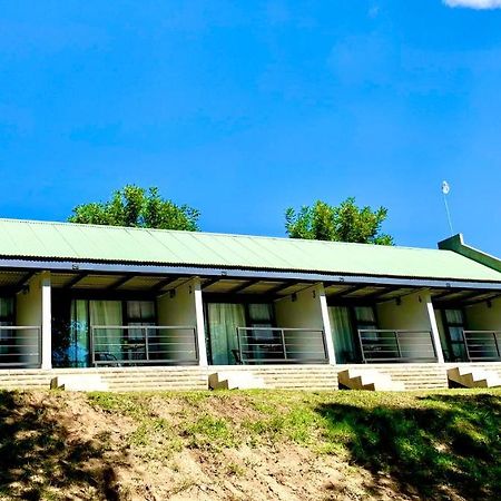 At The River Guest House Kroonstad Exterior foto