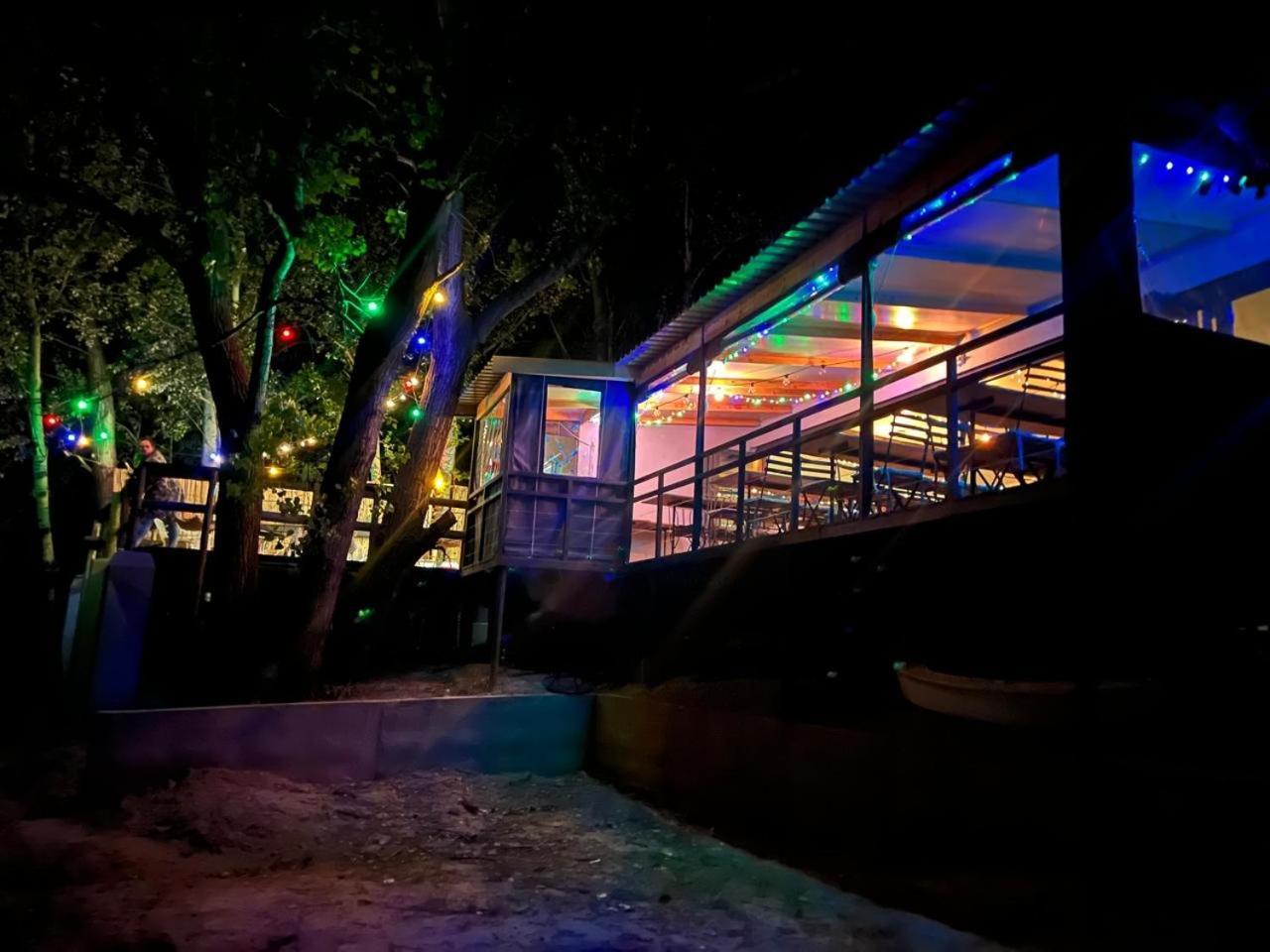 At The River Guest House Kroonstad Exterior foto